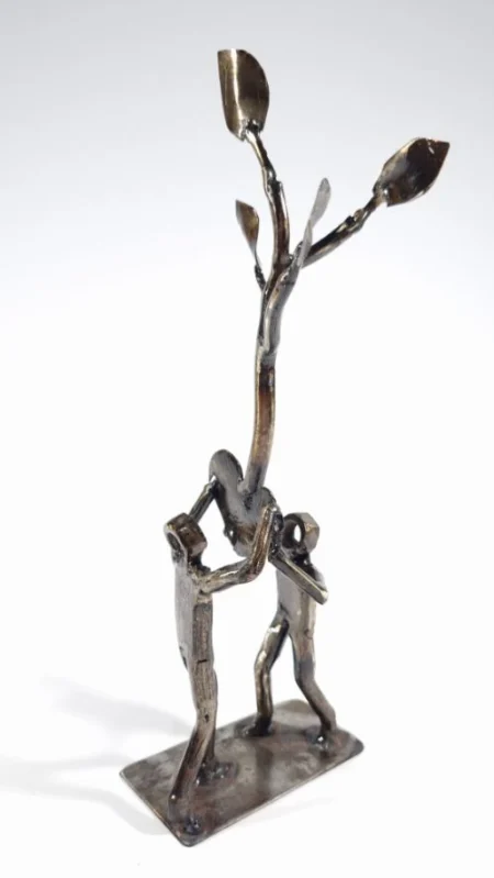 El Último Árbol - Image 3